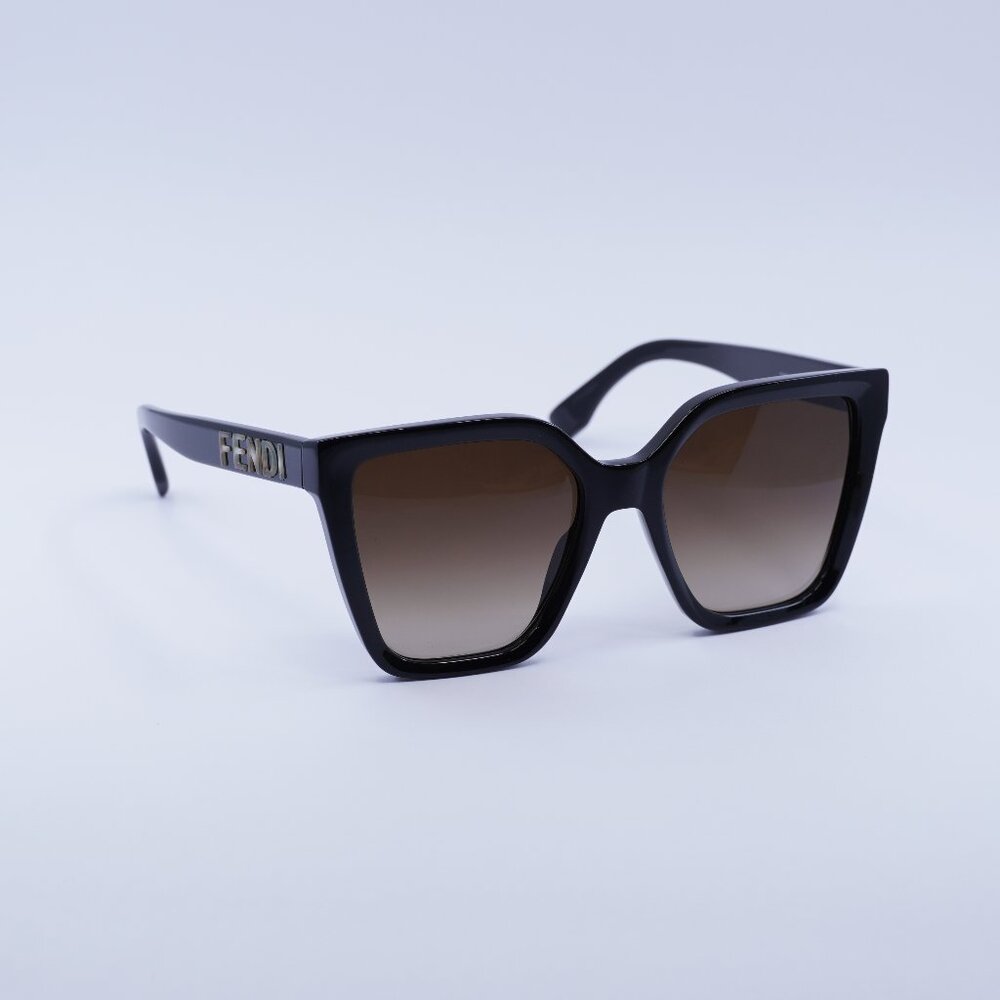 Fendi FE40086I 01F Sunglasses Black Square Frame, Brown Lenses